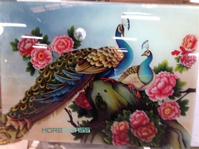Mẫu tranh kính hoa mẫu đơn và đôi công