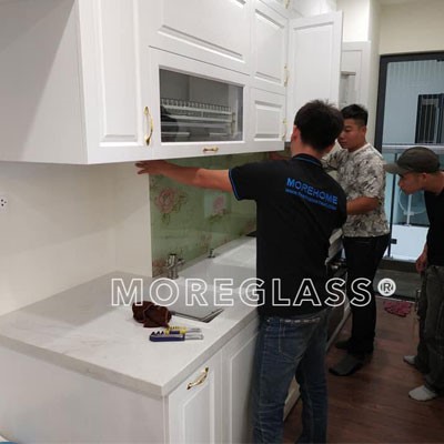 Xưởng kính Moreglass